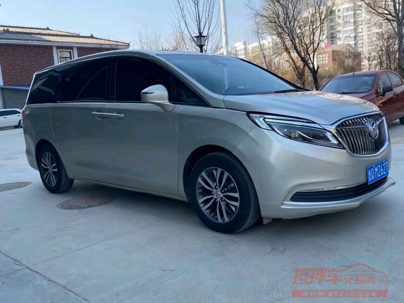 东营17年别克GL81