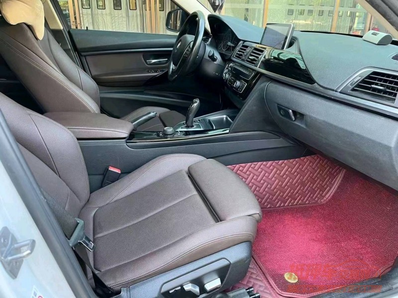 北京17年宝马3系4