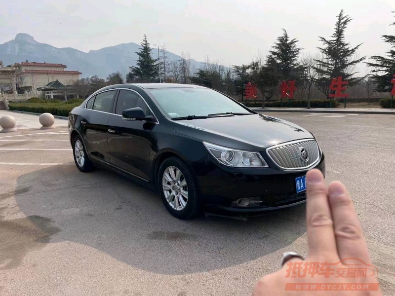 枣庄12年别克君越1