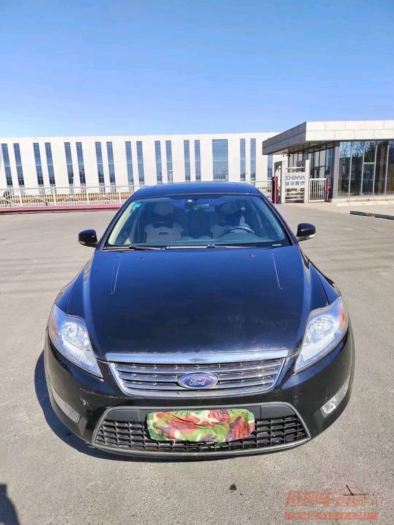 东营10年福特蒙迪欧-致胜1