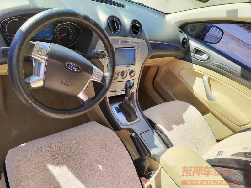 东营10年福特蒙迪欧-致胜4