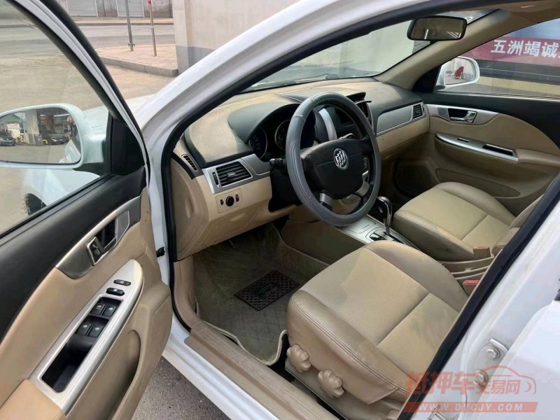 保定14年别克凯越6