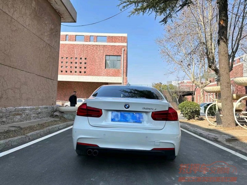 枣庄17年宝马3系2
