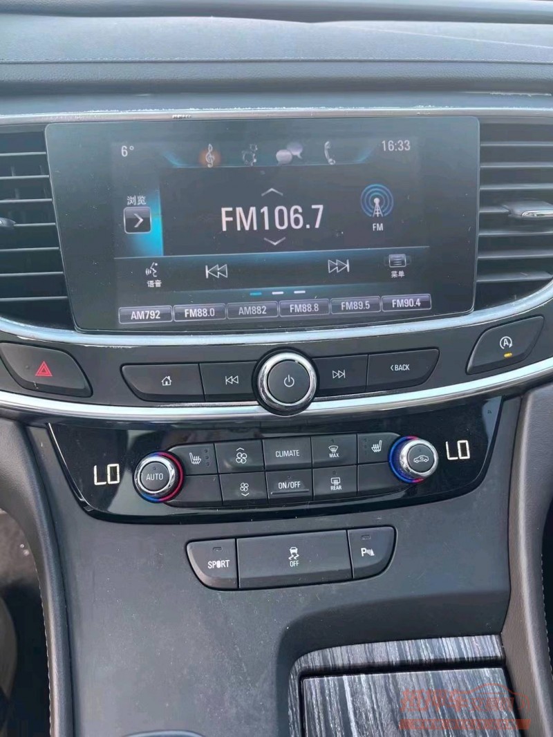 东营16年别克君越9