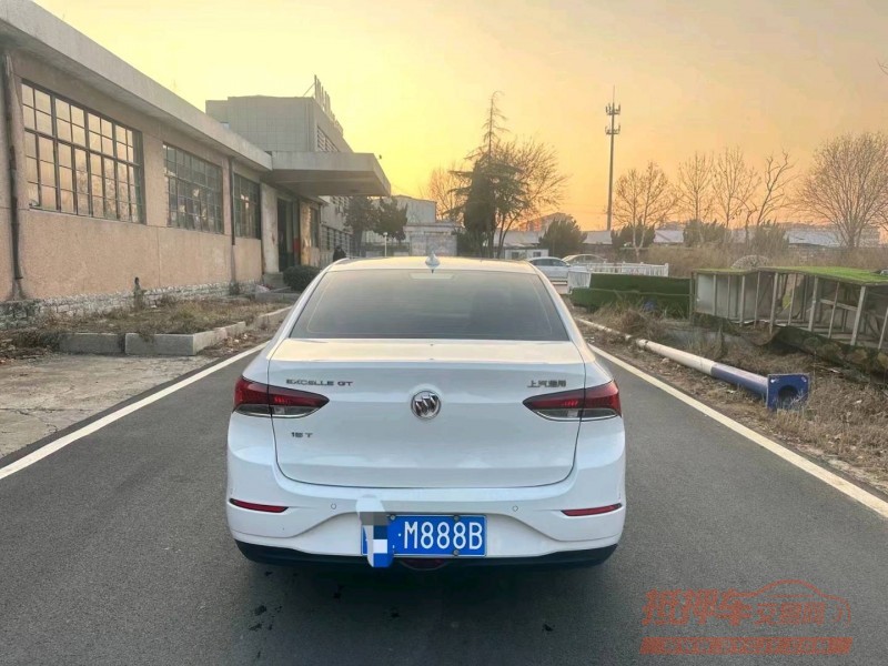 枣庄18年别克英朗4