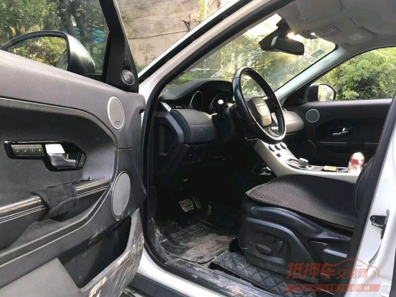 广州14年路虎极光3