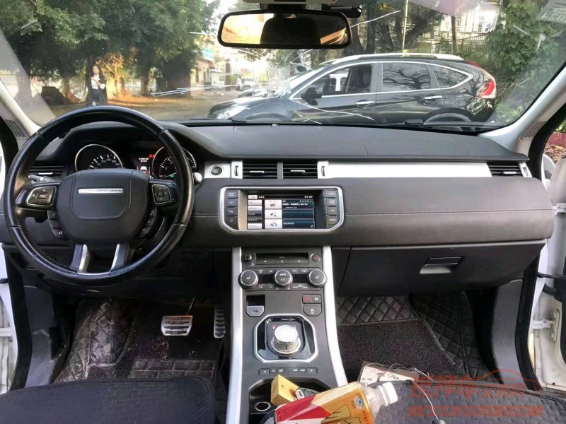 广州14年路虎极光5