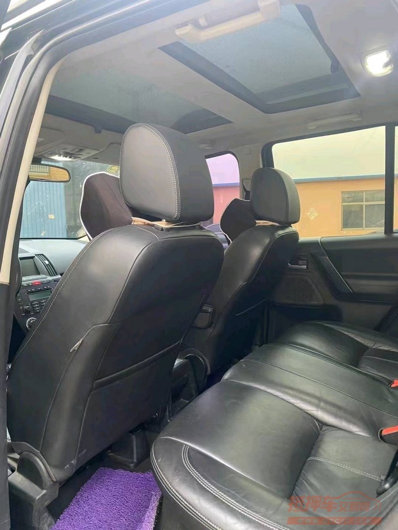 济宁12年路虎神行者6