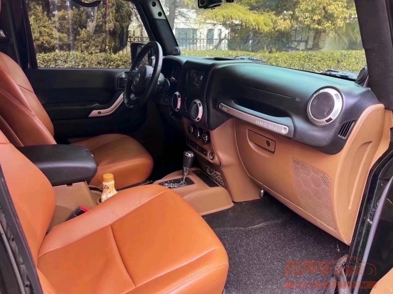 枣庄14年Jeep牧马人8