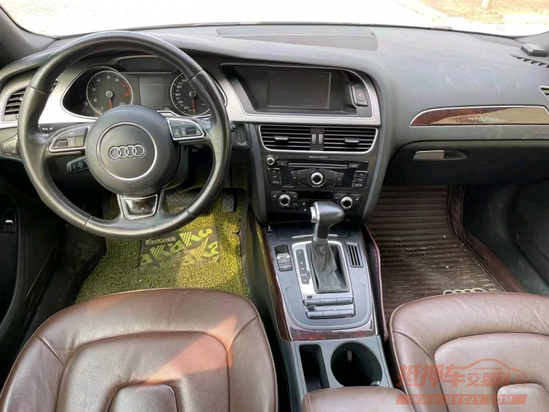 济南15年奥迪A4L8