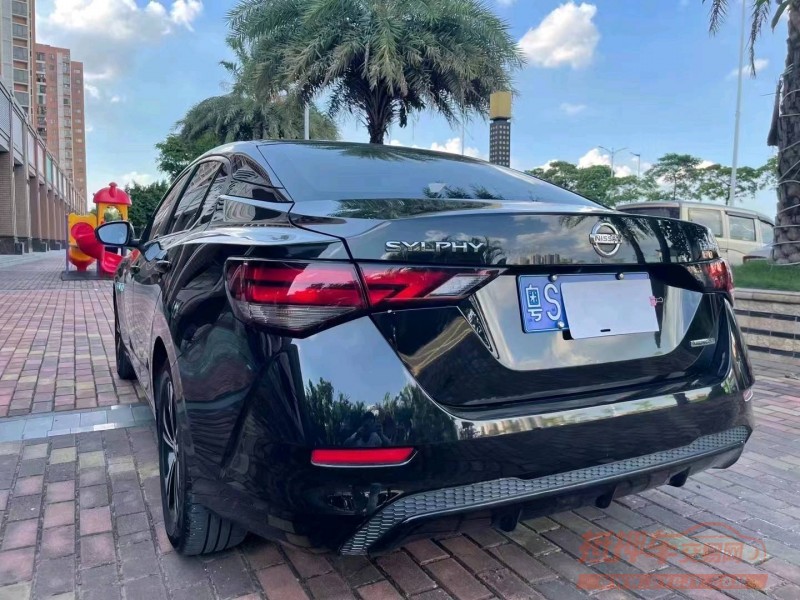 佛山20年日产轩逸4