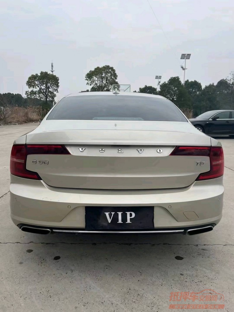 北京18年沃尔沃S909