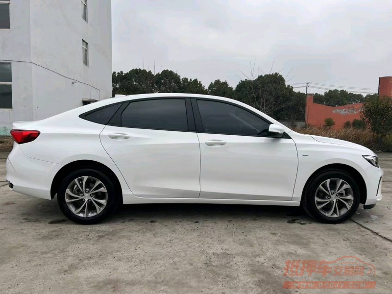 北京23年别克威朗4