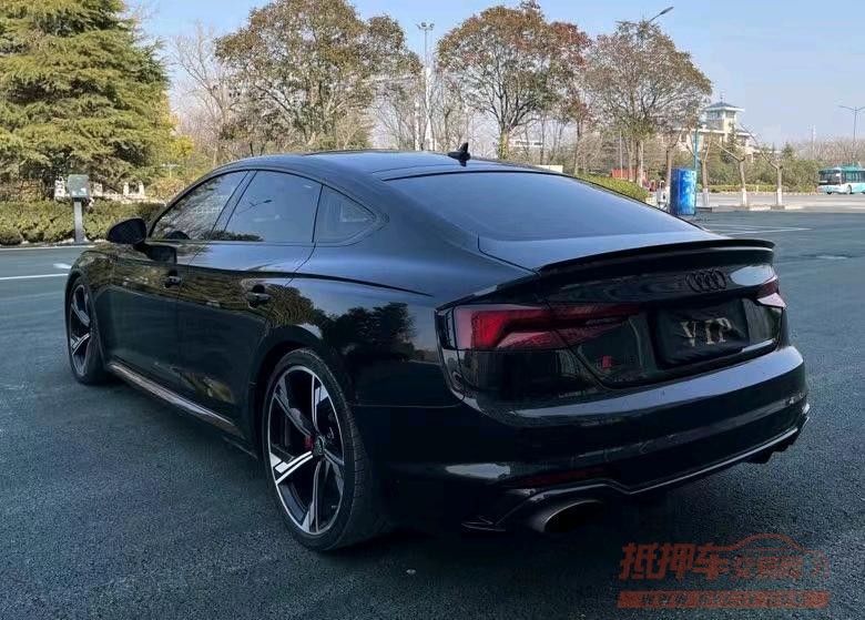 盐城20年奥迪RS59