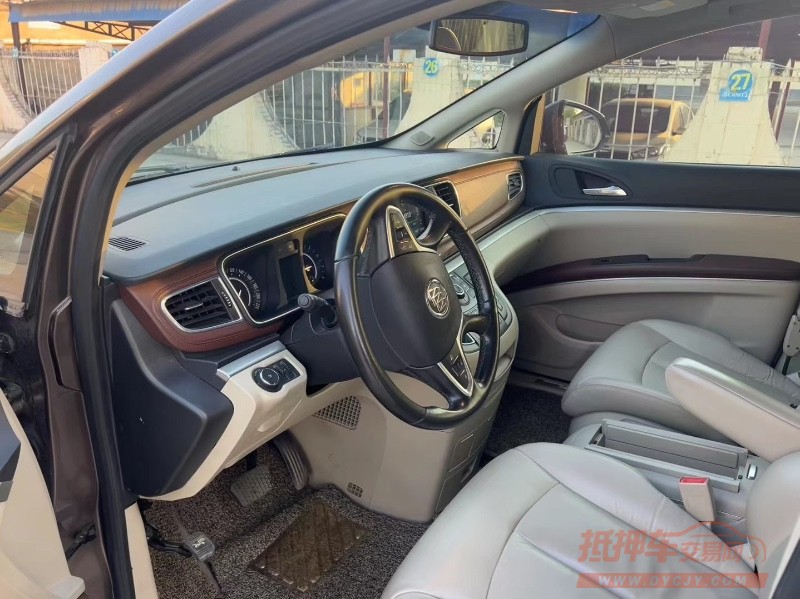 徐州17年别克GL83