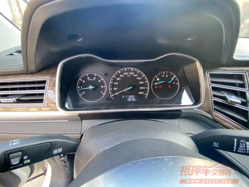 宜春18年众泰大迈X75