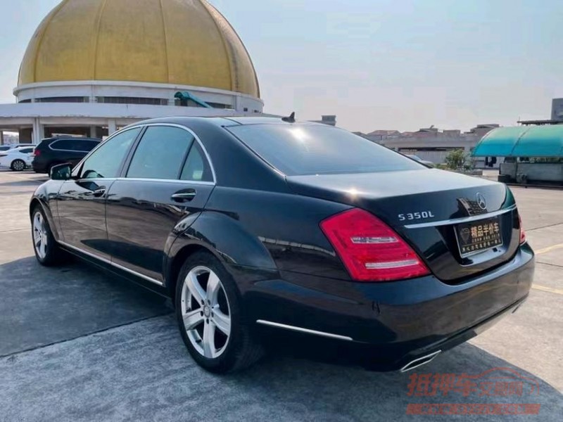 东莞11年奔驰S8