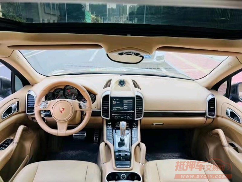 东莞13年保时捷卡宴4