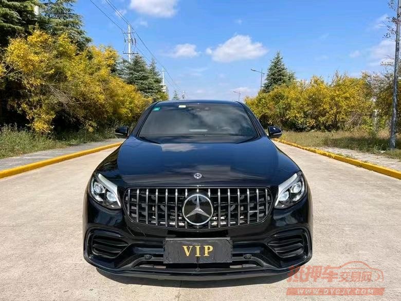 盐城19年奔驰GLC1