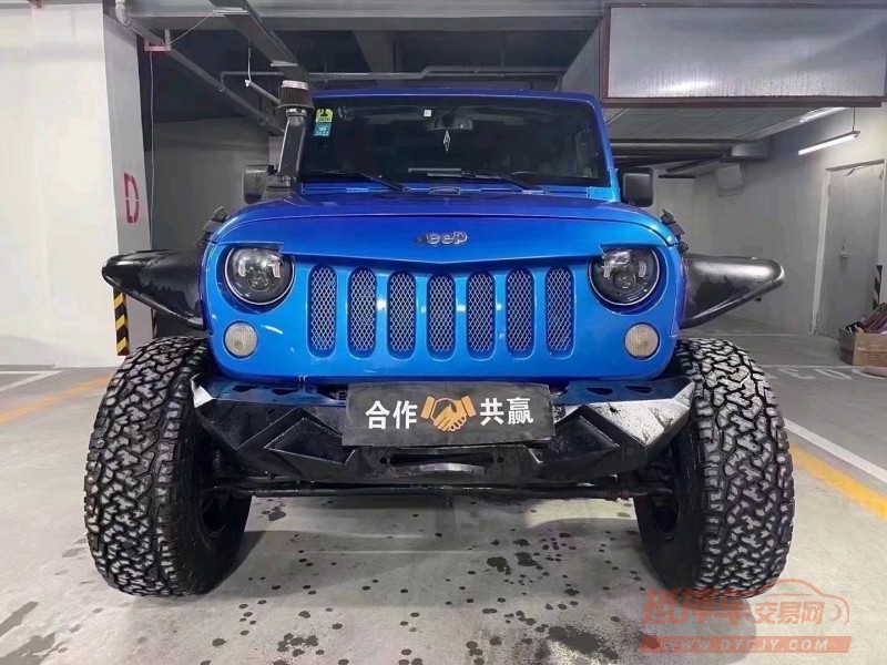 枣庄16年Jeep牧马人1