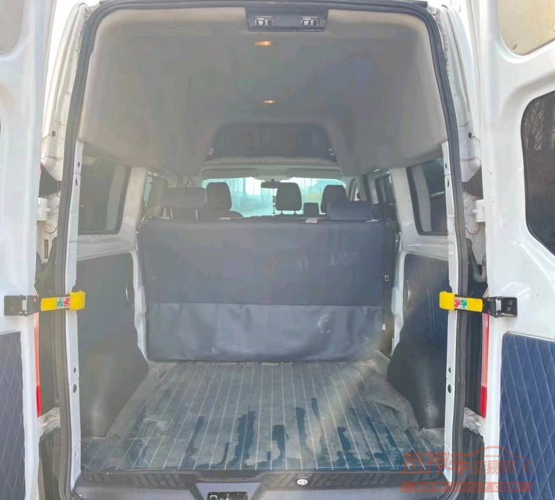 青岛18年福特全顺4