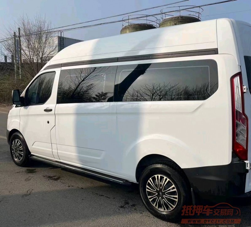 青岛18年福特全顺8