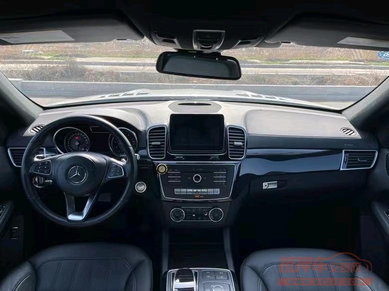 盐城17年奔驰GLS7