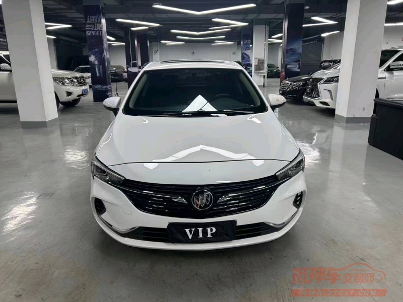 曲靖21年別克威朗1