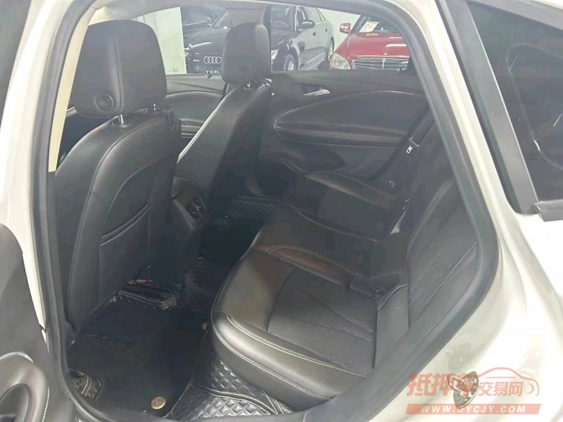 曲靖21年別克威朗7