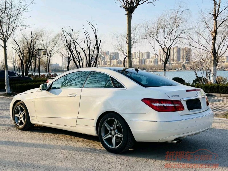 聊城11年奔驰E6