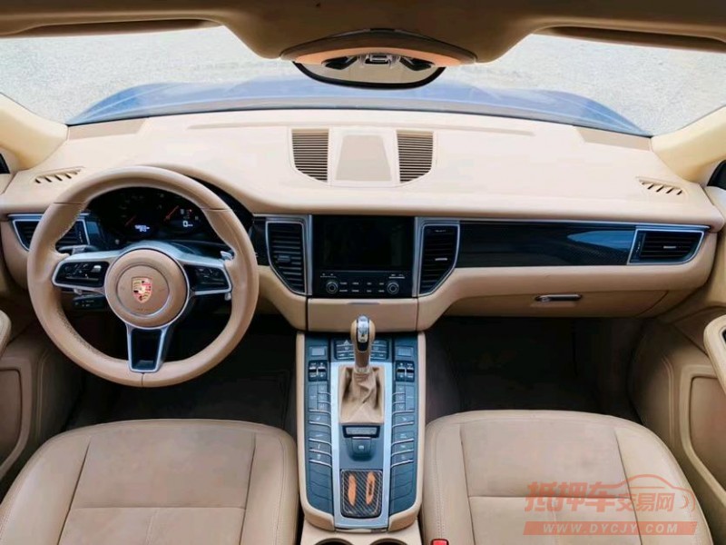 东莞16年保时捷Macan5