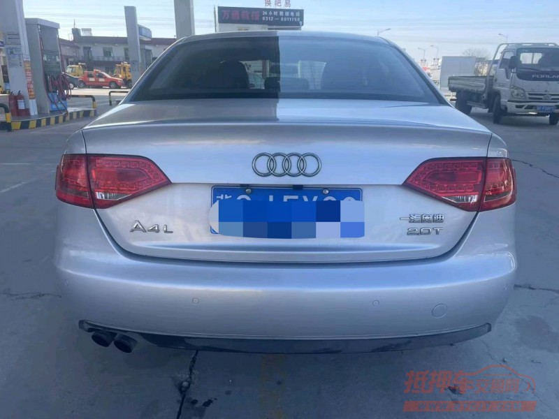 保定11年奥迪A4L9