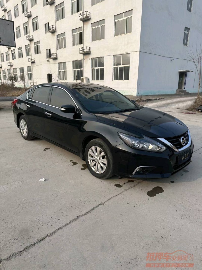 北京17年日产天籁3