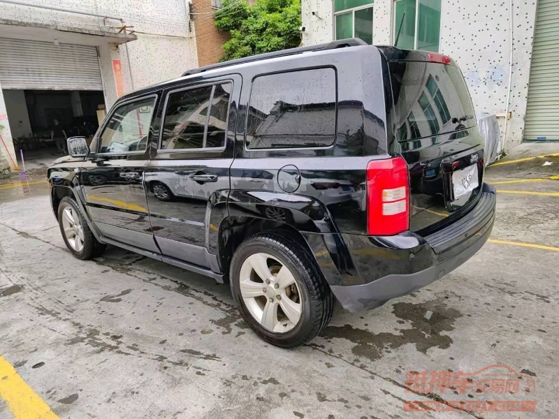 广州15年Jeep自由客7