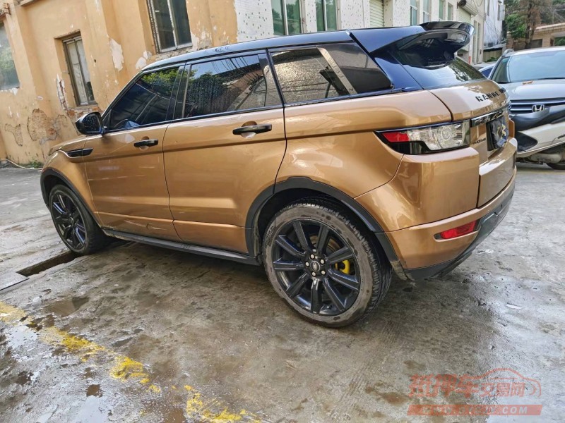 广州14年路虎极光7