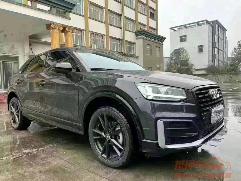 北京21年奥迪Q28