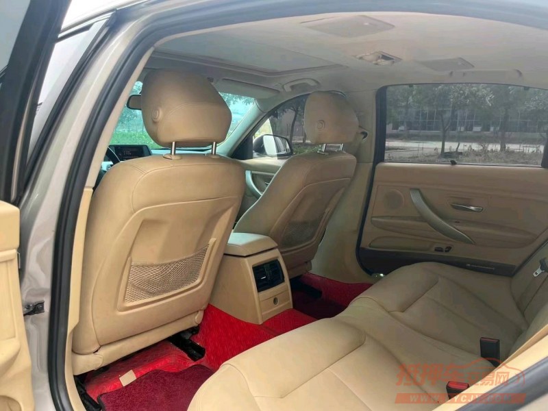 北京16年宝马3系7