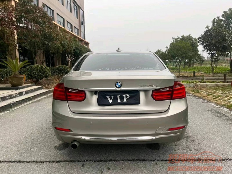 北京16年宝马3系9