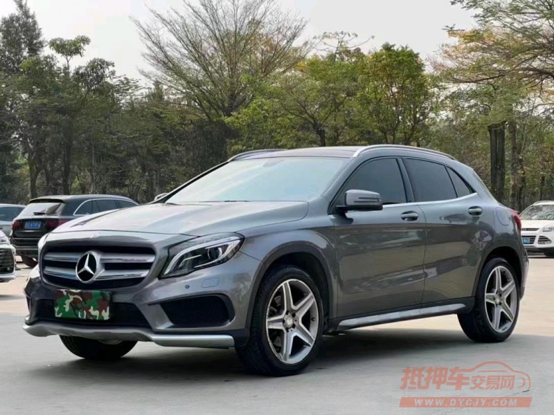 珠海16年奔驰GLA7