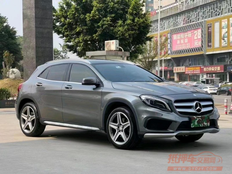 珠海16年奔驰GLA8