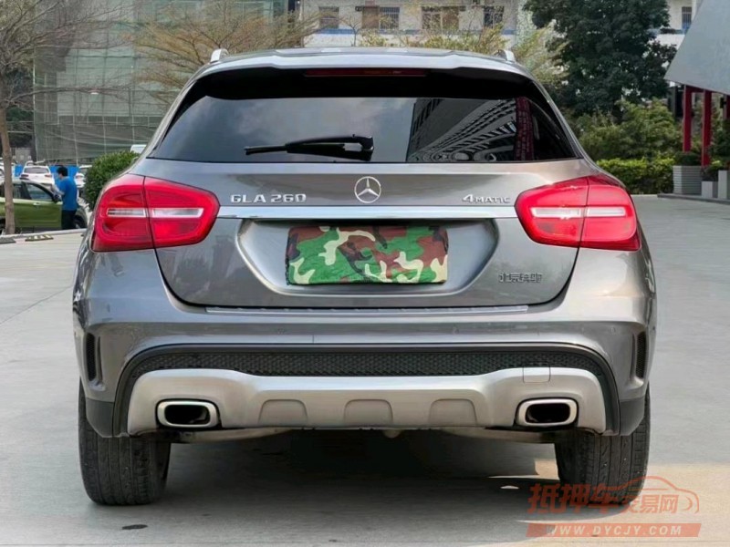 珠海16年奔驰GLA3