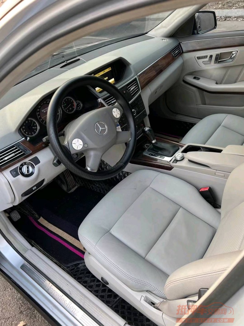 沈阳12年奔驰E8