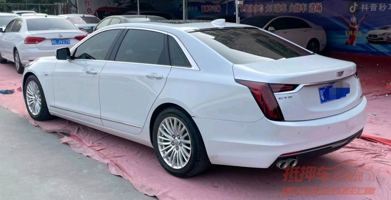 珠海22年凯迪拉克CT66