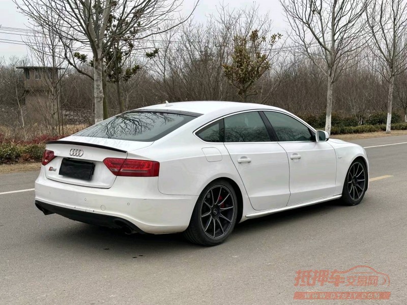 徐州11年奥迪A57