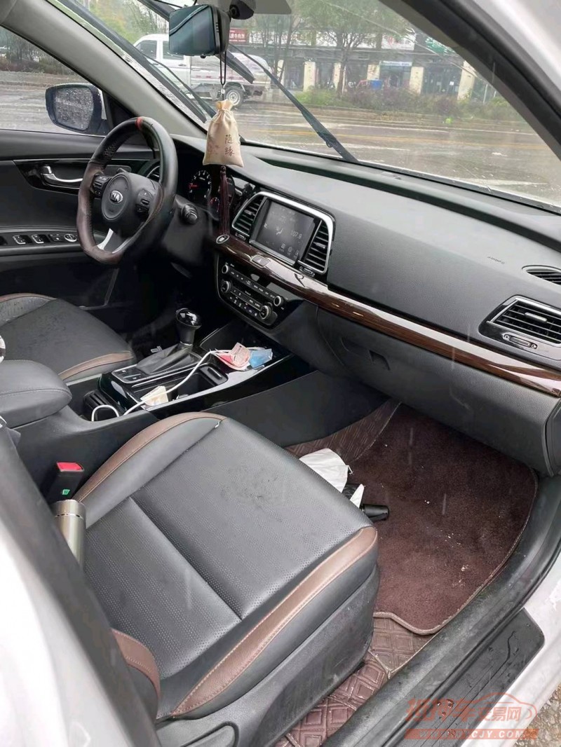 成都21年起亚K45