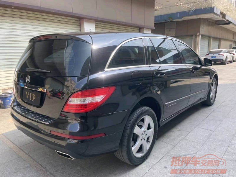 中山14年奔驰R7