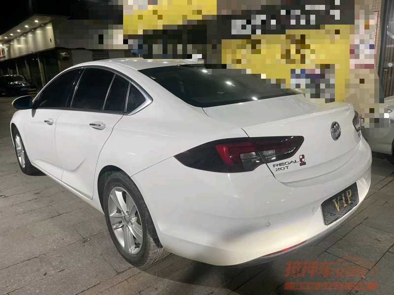 中山18年别克君威8