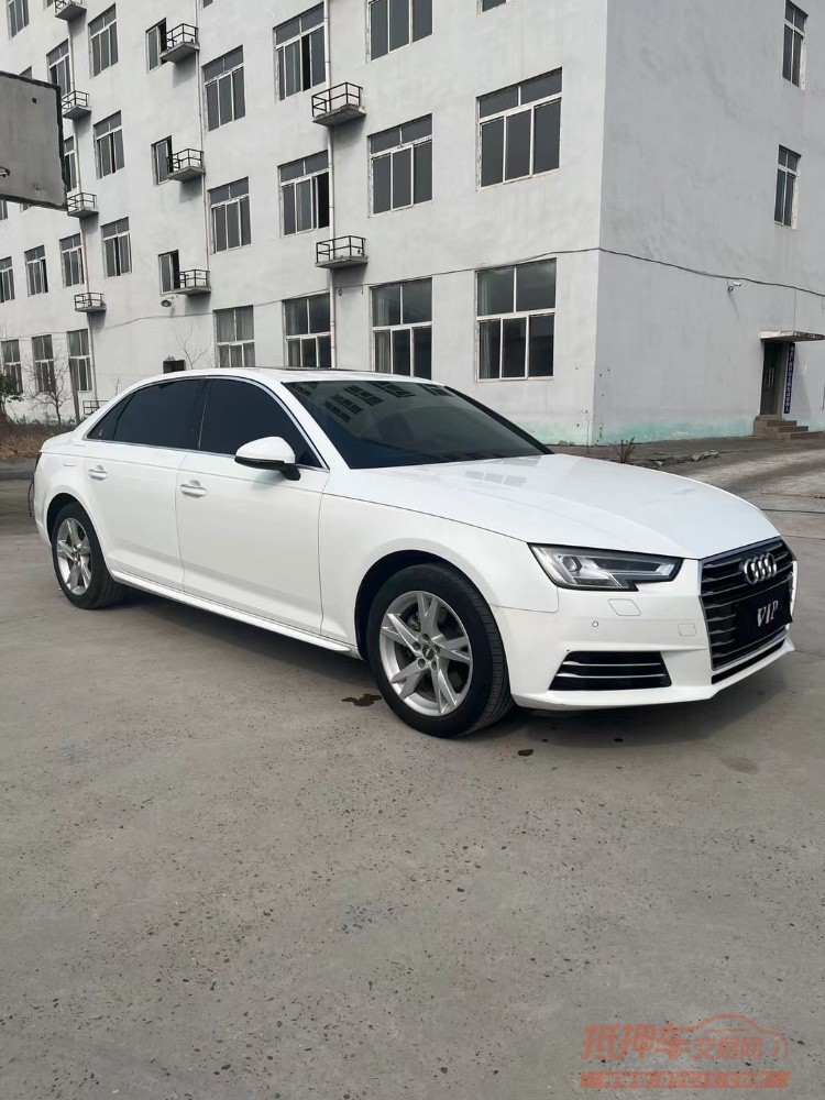 北京17年奥迪A4L8