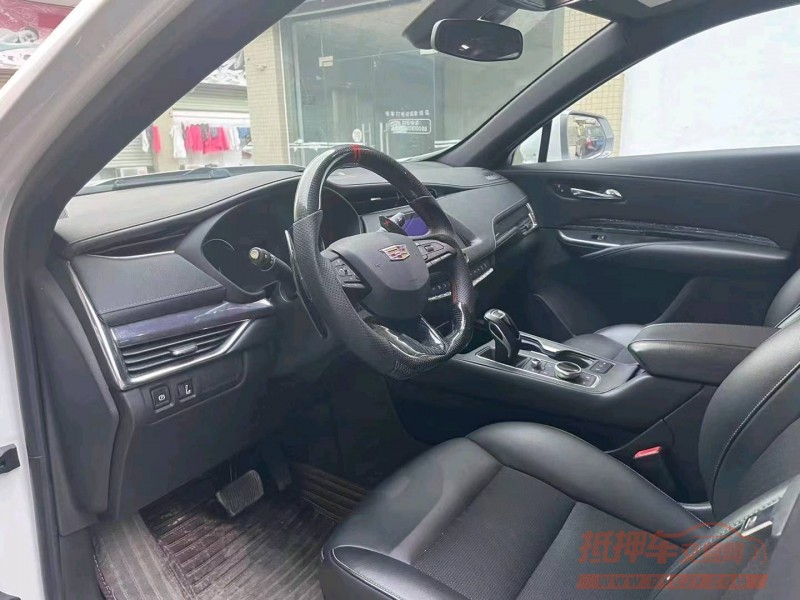 中山20年凯迪拉克XT46
