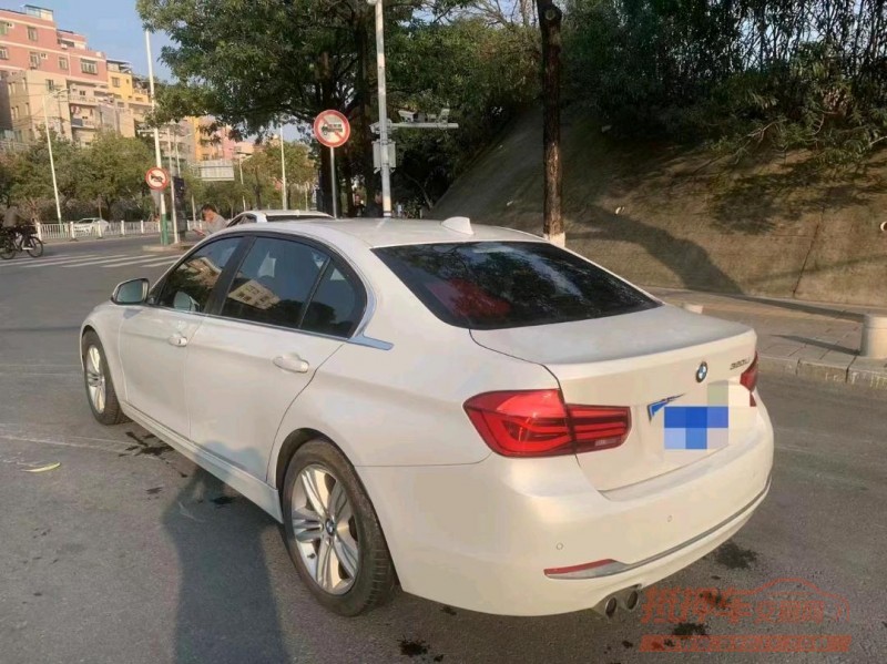 泉州16年寶馬3系9